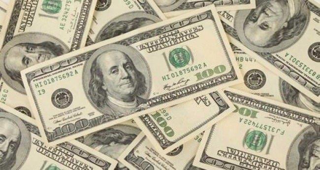 <p>10. Sıradaki zenginin kim olduğu bilinmemektedir. Sıralamalara göre ise gelirinin 36-39 milyar dolar arasında olduğu tahmin edilmektedir.</p>
<p> </p>