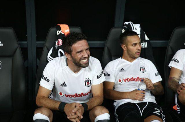 <p>18-) Gökhan Gönül</p>
<p>Güncel piyasa değeri: 6,00 milyon Euro</p>
<p>Kayıp: 2,00 milyon Euro</p>
