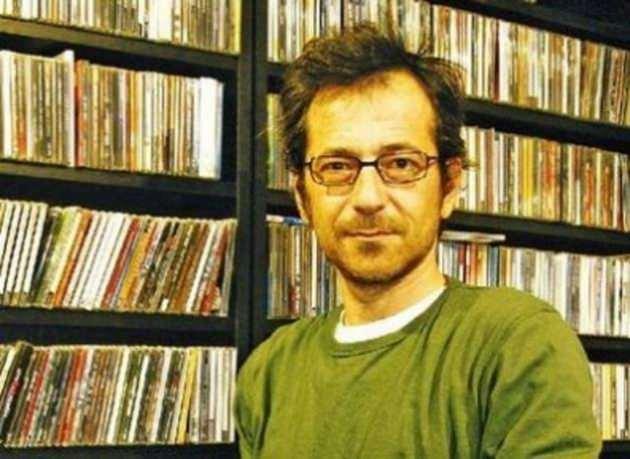 <p>Feridun Düzağaç</p>
