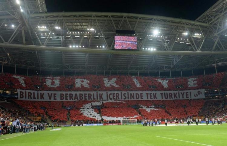 <p>İşte Galatasaray'ın eski koreografileri...</p>
