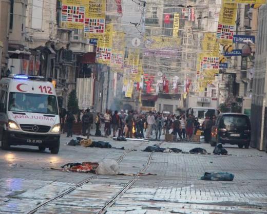 <p>Büyüyünce poma olucam</p>