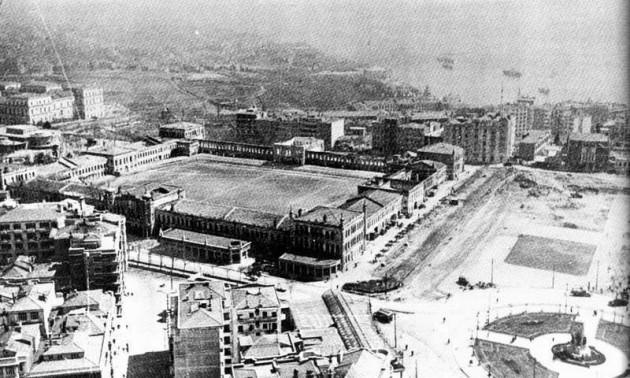 Taksim'in yayalaştırılması için yapılan çalışmalar kapsamında tarihi Taksim Stadı'nın kalıntılarına ulaşıldı.