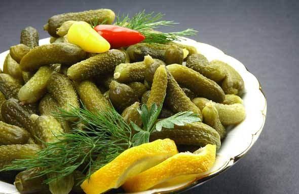 <p><strong>Turşu</strong></p>
<p>- Yüksek tansiyon hastaların turşu yemesi, zehir yemesiyle eş değerdir. </p>