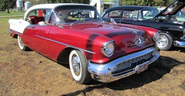 <p>79. Oldsmobile 88 1949-1999</p>
