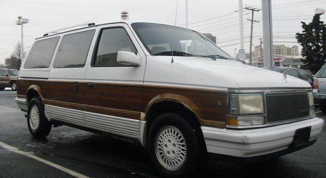 <p>30. Chrysler Minivan 1983-...</p>
