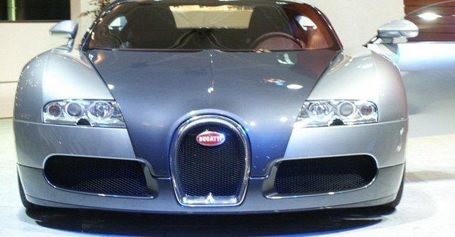 <p>19. Bugatti Veyron 2005-...</p>

