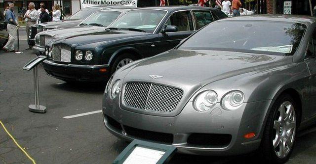 <p>13. Bentley Continental GT</p>
