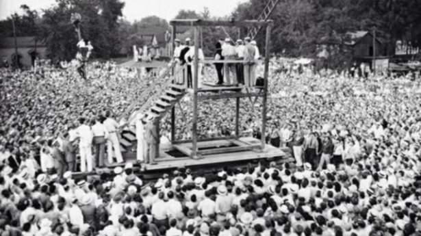 <p>1936 yılında Los Angeles'ta son defa halka açık bir idam töreni.</p>
