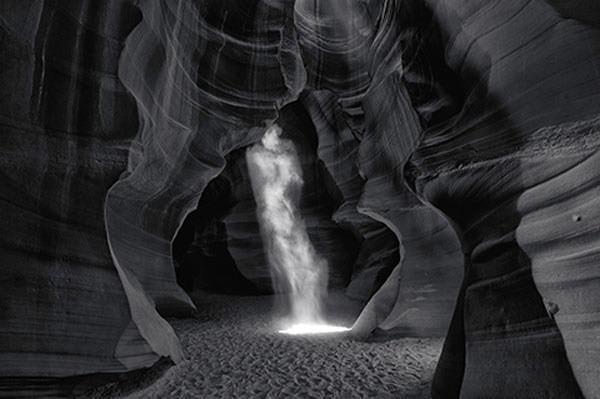 <p>1. Peter Lik "Phantom" (1999) 6,500,000 dolar</p>

<p> </p>
