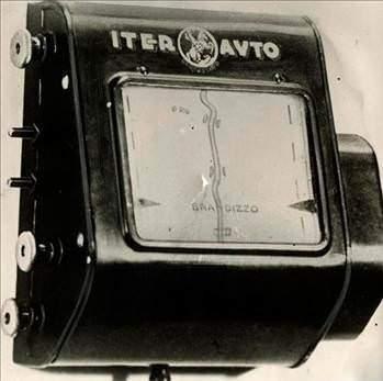 <p>1932 yılından bir navigasyon cihazı.</p>
