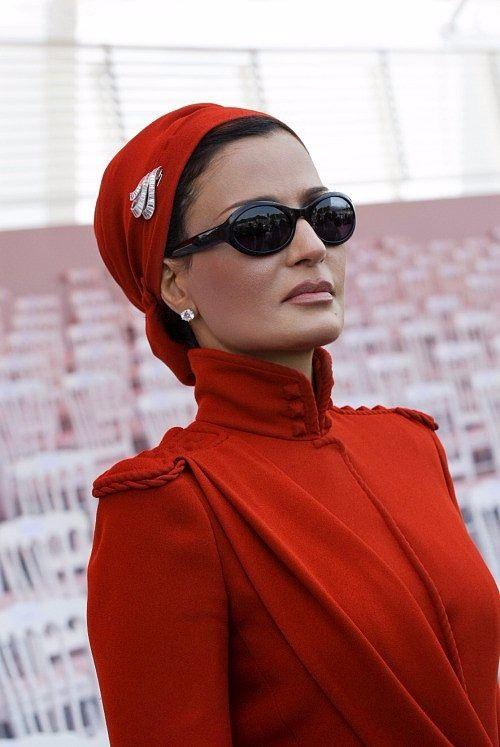<p>O nerede ne giyeceğini oldukça iyi bildiği gibi, giydiklerini birbirine yakıştırmakta da oldukça becerikli.</p>