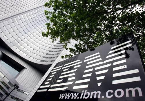 <p>IBM - 1911 yılında ABD’de kurulan IBM’in açılımı “International Business Machines” Türkçe karşılığı ile “uluslararası iş makineleri” şeklindedir.</p>
