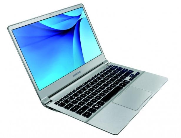 <p>Magnezyum ile daha hafif</p>

<p>Dizüstü bilgisayarlar giderek hafiflemeye devam ediyor. Samsung’un CES 2016’da tanıttığı ürünlerden biri de bu modellerden Magnezyum alaşım kullanılarak geliştirilen Samsung 13 inç ekranlı Notebook 9 modelinin ağırlığı ise sadece 840 gram.</p>
