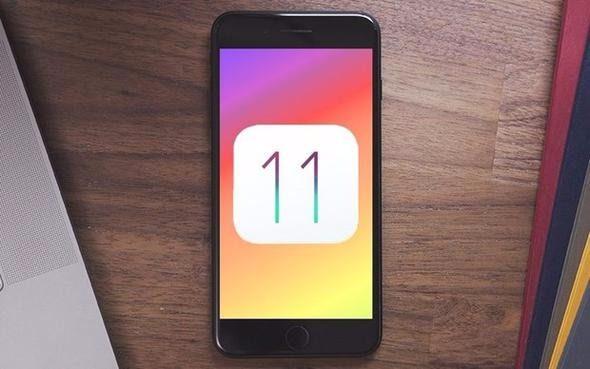 <p>iOS 11 ile birlikte gelen yeni doküman tarayıcısında dokümanlarınızı tarayabilir, üzerinde istediğiniz gibi oynamalar yapabilir ve daha sonra kaydedebilir ya da paylaşabilirsiniz. Hatta isterseniz Apple Pencil ile imzalayabilirsiniz.</p>
<p> </p>