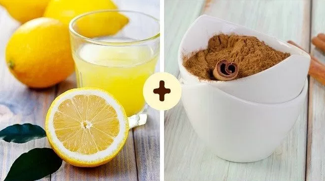 <p><strong>Mikrodalga temizliği için</strong></p>

<p>Limonun yarısını<strong> kesin ve fincana koyun</strong> ve üzerine bir miktar tarçın ekleyin. </p>

<p> </p>
