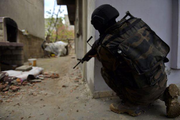 <p>-2015 yazı da konjonktürel olarak PKK’nın silaha sarılmasına uygun değildi. Çünkü ne kadar geç olursa bedel o ölçüde artacaktı.</p>