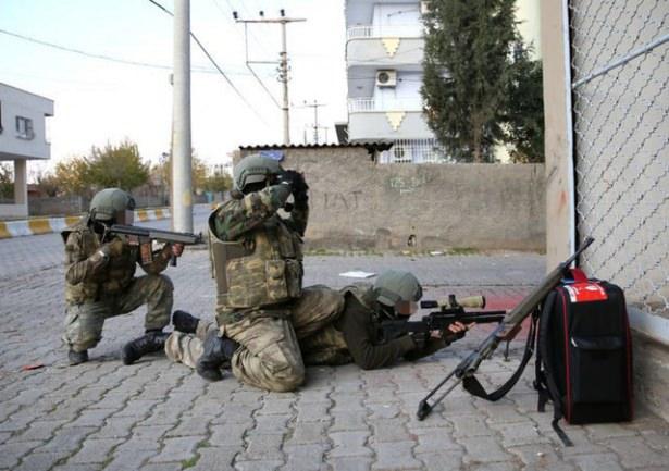 <p>-Çatışmalarda 5 binin üzerinde kaybı olan PKK’ya katılım çok azaldı. Çatışmalar PKK için sürdürülebilir değil.</p>