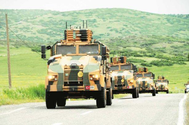 <p>Terörle mücadelede kullanılan araçların, başta alt gövde olmak üzere tüm bölümlerinin özel alaşımlı yeni bir kafesle kaplanmasından oluşan sistem, yola döşenen ve aracın geçişi sırasında patlatılan El Yapımı Patlayıcıların (EYP) tahrip gücünün, tek noktada yoğunlaşmasını engelleyecek.</p>