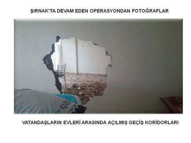 <p>Şırnak il merkezinde bölücü terör örgütü mensuplarını etkisiz hale getirmek için operasyonlara devam ediliyor.</p>