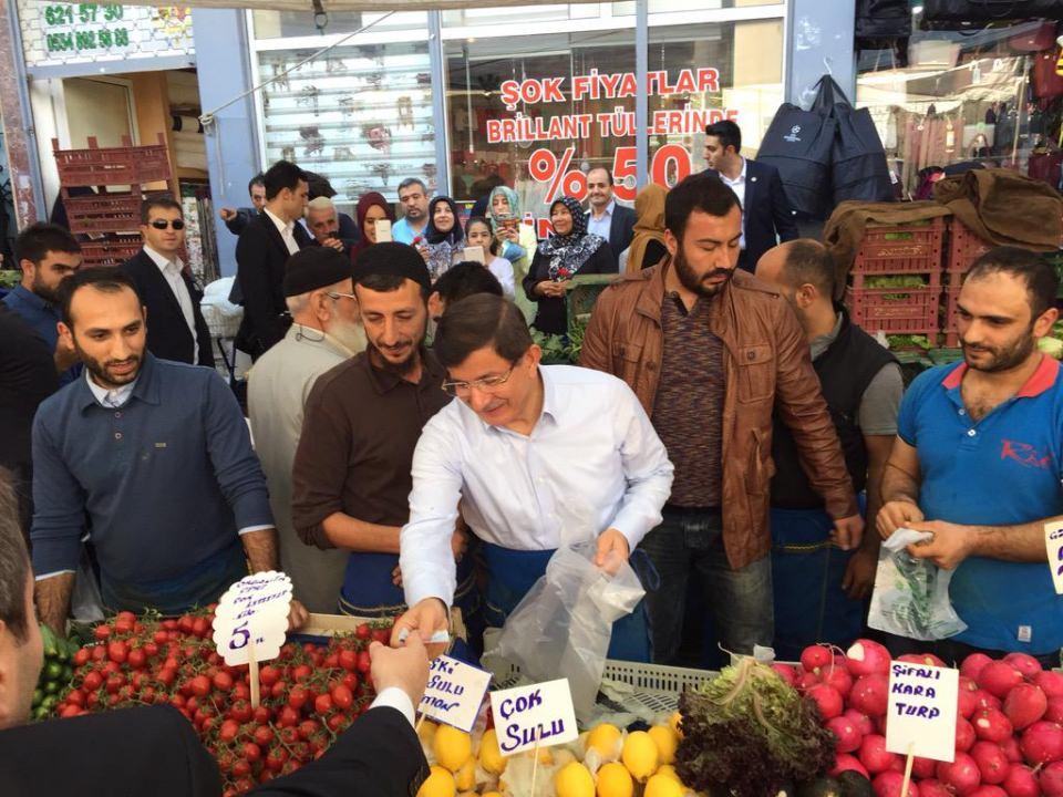 <p>AK Parti İstanbul milletvekili Hüseyin Yayman'ın sosyal medyadan paylaştığı fotoğraflar büyük ilgi gördü.</p>
<p> </p>