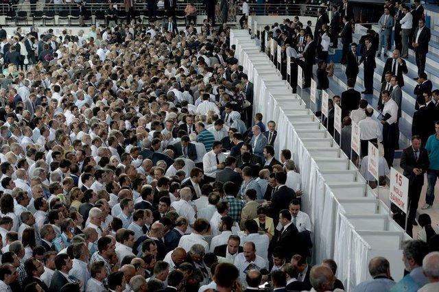 <p>27 Ağustos 2014, 1. Olağanüstü Büyük Kongre</p>

<p> </p>
