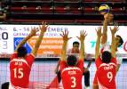 Voleybolda bir zafer de erkeklerden