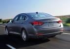 Hyundai Genesis, göz kamaştırdı!