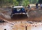 Muğla'da tam bir adrenalin şöleni! Çamurları yararak ilerlediler