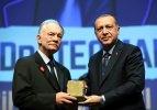 Necip Fazıl Ödülleri sahiplerini buldu