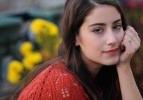 Hazal Kaya İranlı hayranından tekrar şikayetçi oldu