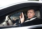 Cumhurbaşkanı Erdoğan, şoför koltuğuna geçti