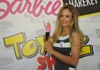 Çağla Kubat ilk gerçek Türk Barbie'si oldu