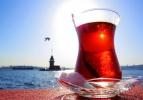 Siyah çayın faydaları nelerdir? Zararı var mıdır? Şekersiz siyah çayın bu faydası şaşırtıyor!