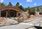 Sivas'ta 'Hobbit köyü' yükseliyor