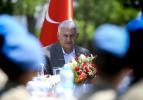 Başbakan'dan komandolara bayram ziyareti