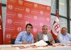 Bülent Korkmaz, Antalyaspor'a imzayı attı