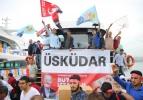 Yüzbinler Yenikapı'ya akın ediyor