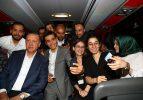 Erdoğan Atak helikopteri üretim hattını gençlerle gezdi