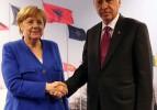 Erdoğan ve Merkel Brüksel'de görüştü