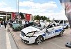 İşte tanklar tarafından ezilen ve hasar gören araçlar