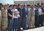 Hakkari'de şehit anne ile bebeği için tören