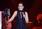 Ebru Gündeş'in yıllar içindeki değişimi