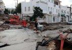 Sağanak yağış Bodrum'u sildi s&uuml;p&uuml;rd&uuml;!