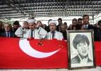 Yeşilçam oyuncusu Ayşen Gruda son yolculuğuna uğurlandı