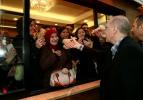 Erdoğan, Tarihi Çınaraltı Çay Bahçesi'nde vatandaşlarla sohbet etti 