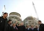 Cumhurbaşkanı Erdoğan Taksim Camii inşaatını gezdi