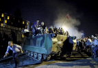 Unutulmayacak fotoğraflarla '15 Temmuz gecesi' 