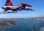 Türk Yıldızları İstanbul'u böyle selamladı!