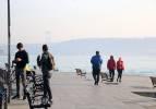 İstanbul'da sahillere akın bugün de sürüyor