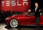 Bir tweet attı Tesla'ya 14 milyar dolara patladı!